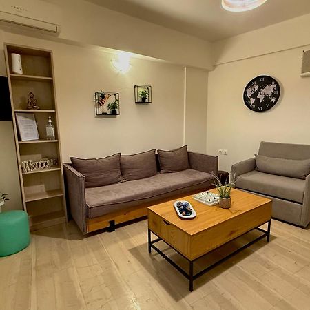 Central Studio Semi-Basement Kandiye Dış mekan fotoğraf